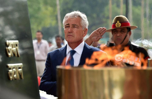 German armed forces chief pays respect at National War Memorial