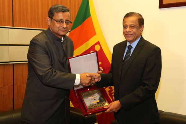 Sri Lanka seeks enhanced military training from India