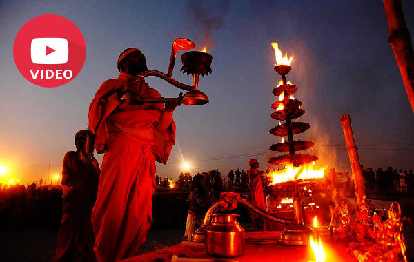 In this episode of Rag Rag Mein Ganga, Rajeev Khandelwal will take you to the majestic city of Prayagraj. See him explore the connection of this city with the beautiful Ganges and the enchanting Kumbh.