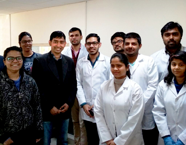 A group of Indian scientists has now developed a new polymer-based fluorescent optical sensor, which is a highly sensitive, selective and economically viable explosive detector.