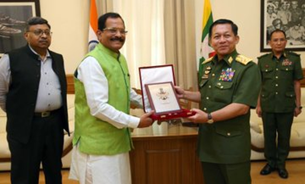 India-Myanmar ink pact to enhance defence cooperation