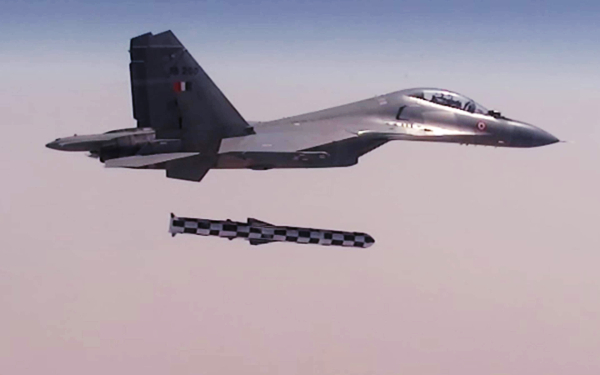 India's 1st Su-30MKIs Rearmed With BRAHMOS Supersonic Cruise Missile