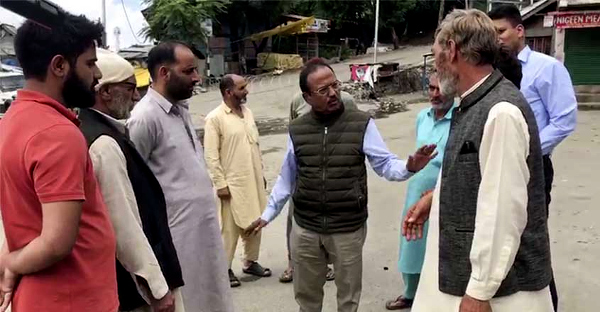 Ajit Doval's Street Chat With Kashmiris Amid Lockdown