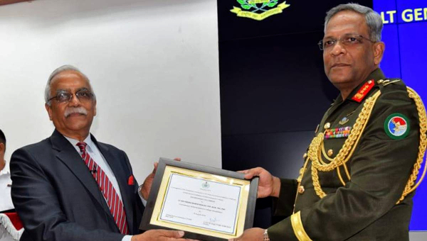 NDC commandant honoured by USI of India