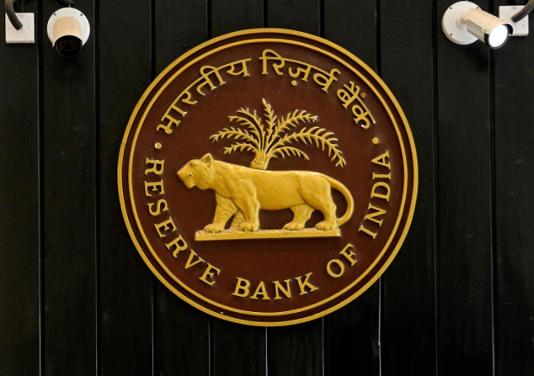 RBI approves a record Rs 1.76 trillion surplus transfer to government