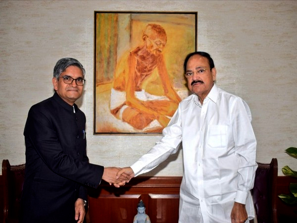 Vice President Naidu meets India's Ambassador designate to Panama