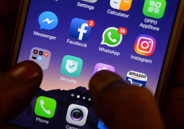 ISI targeting defence personnel on social media, Army asks officers to change WhatsApp settings