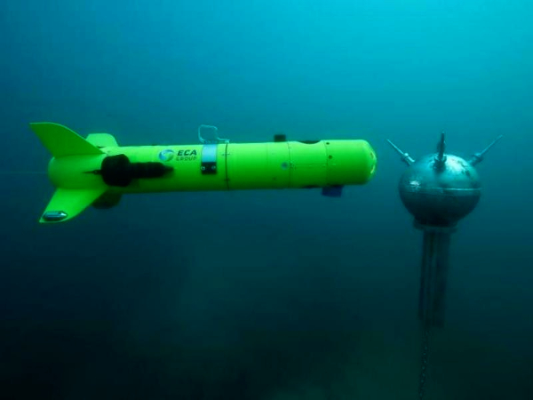 To counter mines, Navy explores unmanned, underwater options