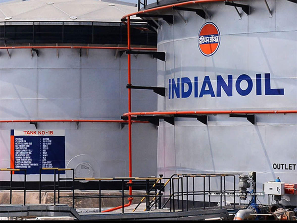 Sri Lanka, Indian Oil Corp Unit to Sign Oil Tank Restoration Deal