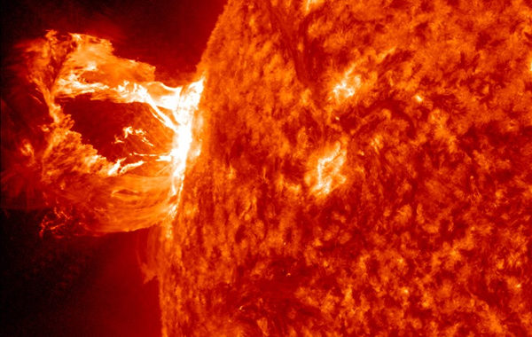 Kodaikanal Solar Observatory’s 100-Year Data Reveals New Clues to the Sun’s 11-Year Activity Cycle