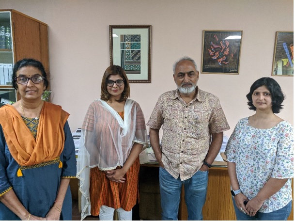  Dr. Rakesh Mishra (2nd from R) with fellow researchers 