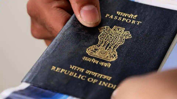 No passport for corrupt babus: Government