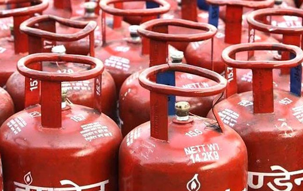 About 85 lakh PMUY beneficiaries have got the LPG cylinder in April, 2020;