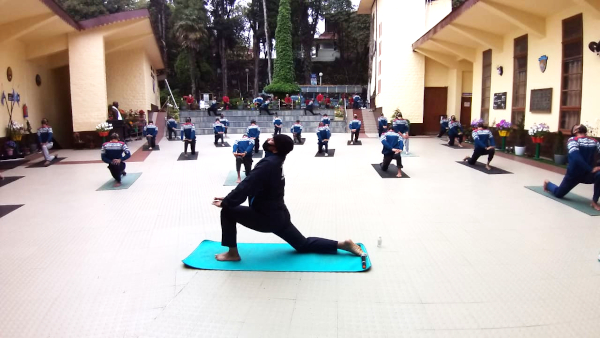 Himalayan Mountaineering Institute Attempts World Record by Performing 75 Hours of Surya Namaskar