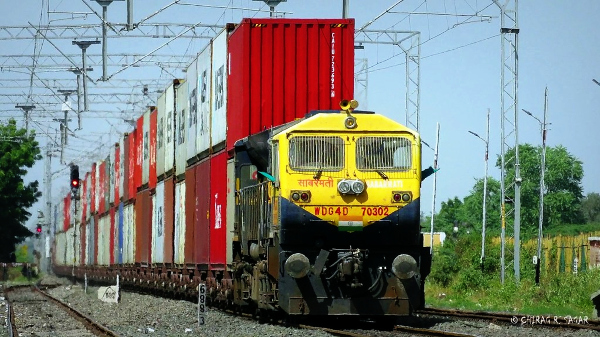 Ministry of Railways Introduces Policy Regarding Premium Indent to Facilitate Freight Customers.