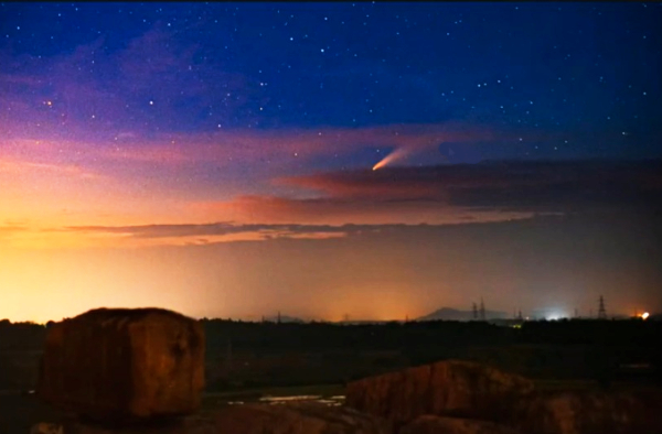 neowise comet as seen from India