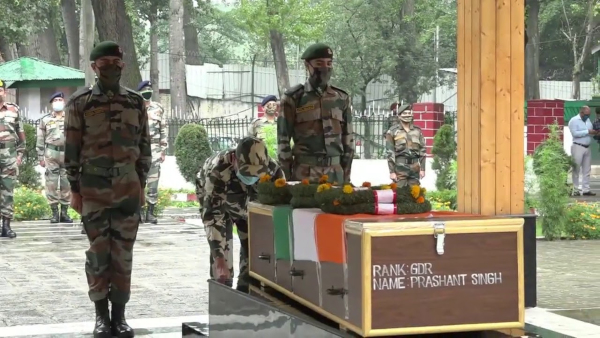 Indian Army Pays Tribute To Bravehearts Of Terrorist Encounter In J&K's Baramulla