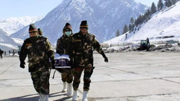 Army doctors perform surgery at 16,000 feet, remove soldier's appendix