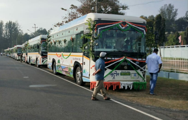 Andaman Lt Governor Flags off Electric Buses; will Curb Pollution on Island