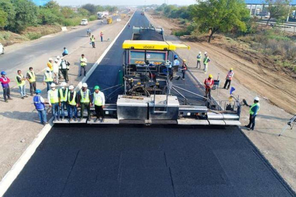 NHAI constructs 25 km road in a record 18 hour time