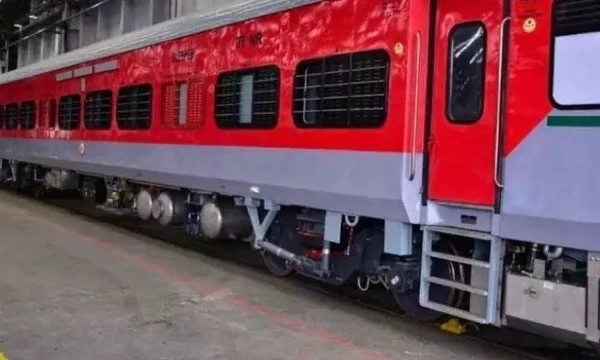 Hirakhand Express with modern Linke-Hofmann-Busch (LHB) coaches flagged off