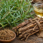 Hemidesmus indicus — Indian Sarsaparilla / Sariva / Nannari: Ayurveda’s Cooling Root for Skin, Pitta and Rakta Health