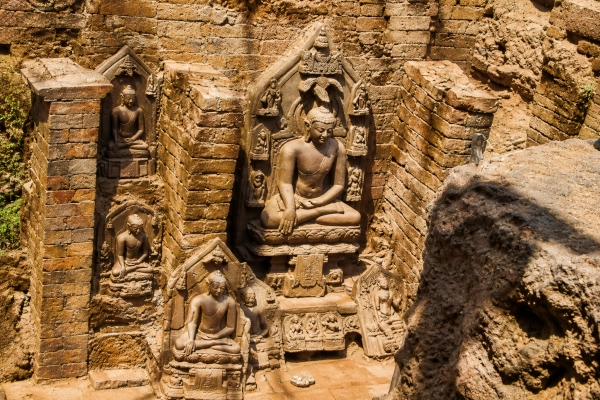 2,000-Year-Old Zehanpora Buddhist Site